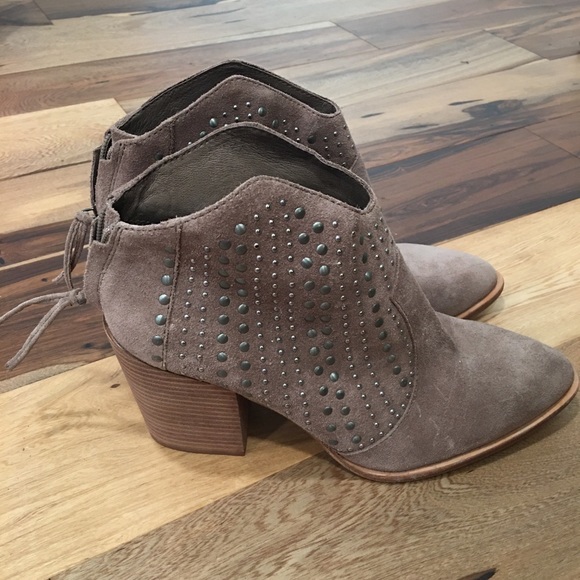 Vince Camuto Shoes - Vince Camuto bootie